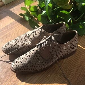 Vince Camuto, size 8.5, shoes, beige, slight heel